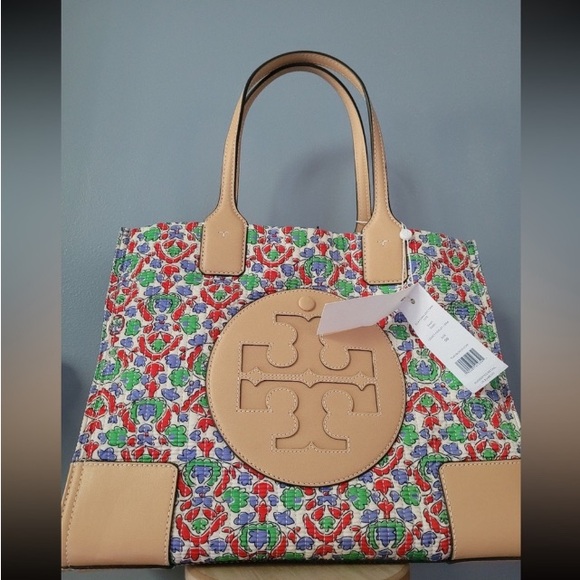 Tory Burch Handbags - Tory Burch Tote NWT